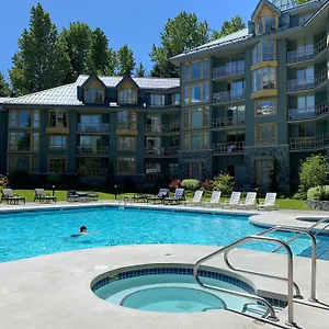 Hotel Cascade Wifi 2 Hot Tubs Pool Gym Sauna Parking And Bike Storage, Whistler